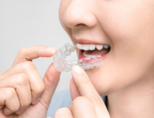 代々木の歯医者、 代々木クリスタル歯科医院で朝起きたときに歯が浮く感じについての解説