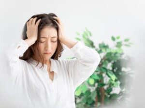 代々木の歯医者、 代々木クリスタル歯科医院で朝起きたときに歯が浮く感じについての解説